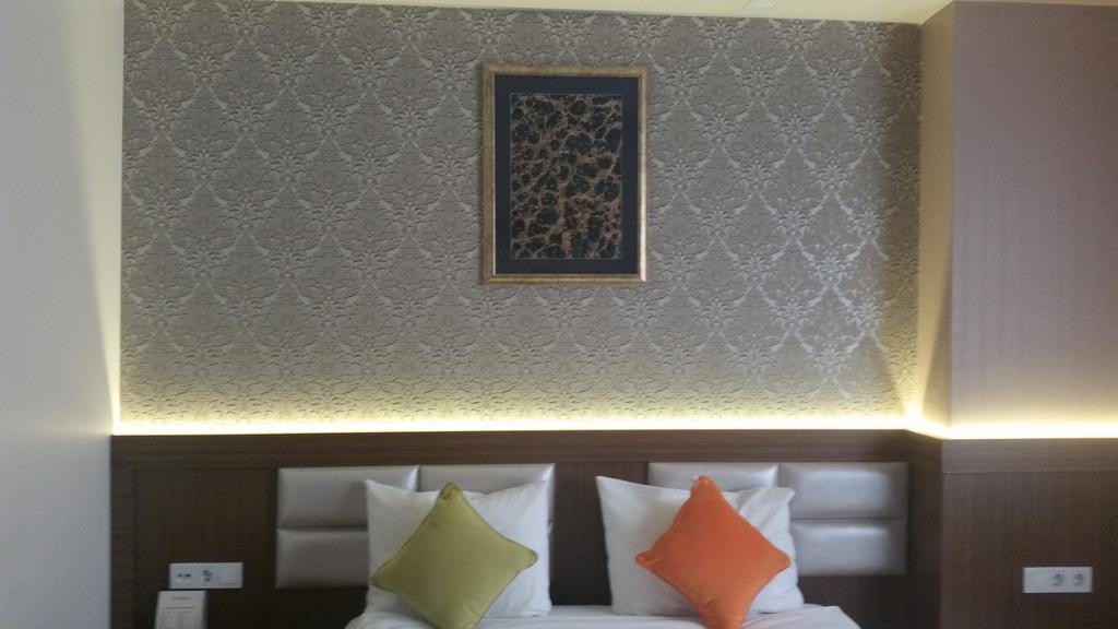 Bera Mevlana Hotel - Special Category Konya Quarto foto
